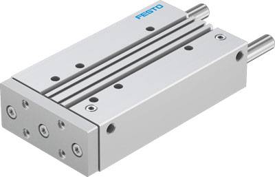 Pneumatische Zylinder-Baugruppe von Festo mit zwei Führungsschienen und mehreren Befestigungslöchern.