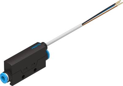 Kleines schwarzes pneumatisches Bauteil mit blauen Anschlüssen und zwei Drähten. Möglicherweise ein Sensor oder Ventil von Festo.