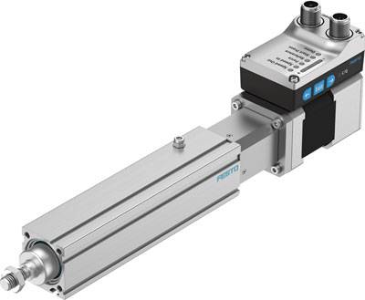 Elektrischer Linearantrieb mit Steuerungseinheit. Silbernes Design mit zwei Anschlüssen oben, nützlich für präzise Bewegungssteuerung.