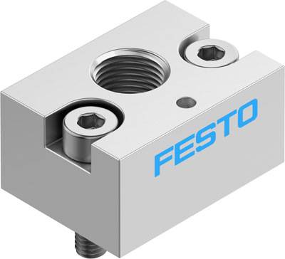 Ein silberner Metallblock mit eingearbeiteter Schraubenöffnung und zwei sichtbaren Schrauben. Das Logo 'FESTO' ist blau aufgedruckt.