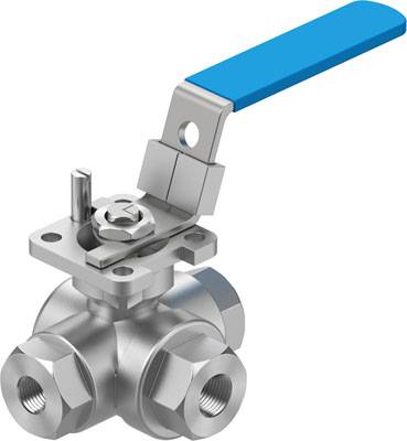 Ein dreifach abzweigendes Kugelventil aus Metall mit blauem Hebel, verwendet zur Steuerung des Flüssigkeitsflusses in Rohrsystemen.