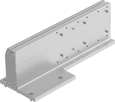 Ein silberfarbenes Metallwinkelstück mit mehreren Schraublöchern; verwendet für Konstruktionen, um zwei Flächen im rechten Winkel zu verbinden.