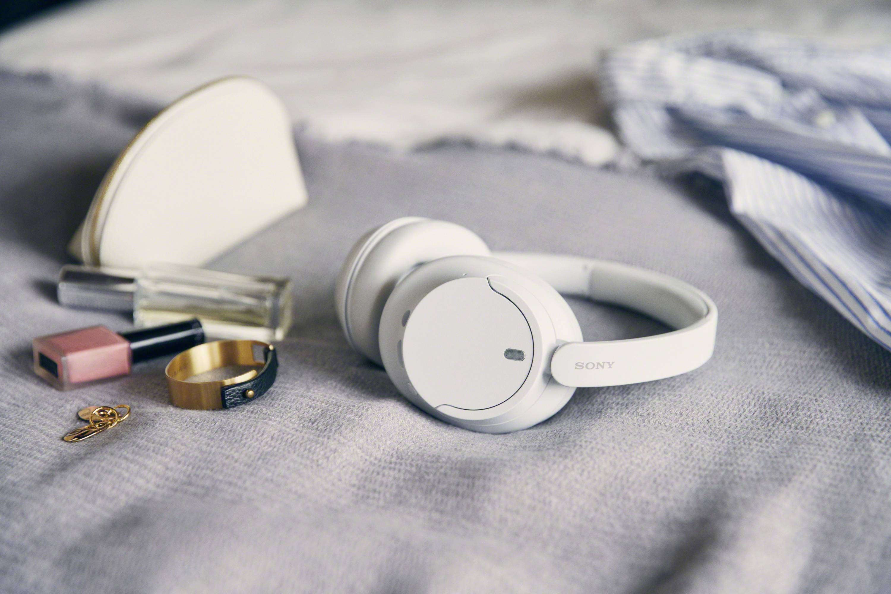 Sony WH-CH720N Over Ear Headset Bluetooth® Stereo Weiß Mikrofon-Rauschunterdrückung, Noise Cancelling Headset