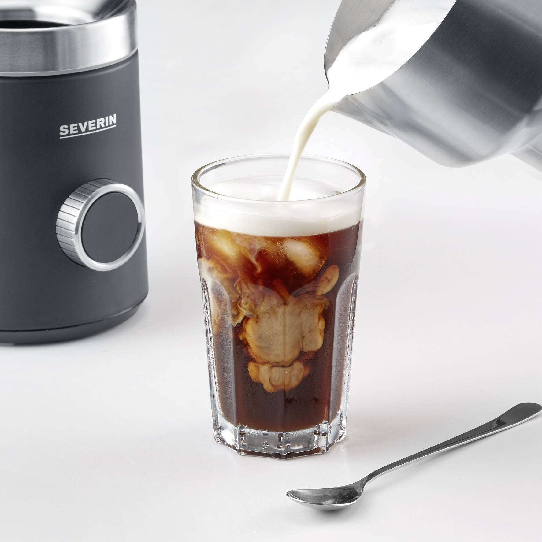 Severin SM 3587 SM 3587 Milchaufschäumer Edelstahl (gebürstet), Schwarz (matt) 500 W