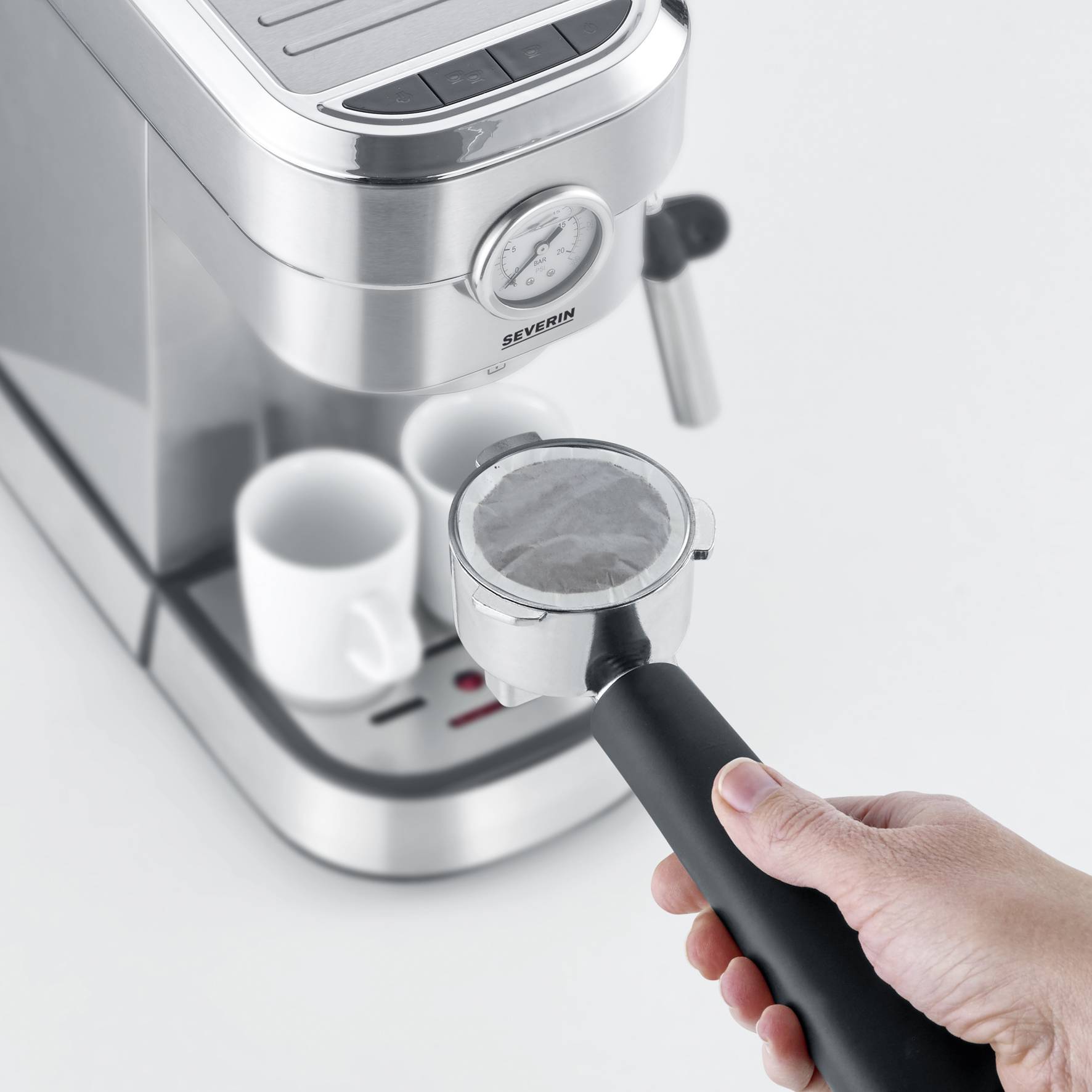 Severin KA 5995 Espressomaschine mit Siebträger Edelstahl (gebürstet), Schwarz 1350 W mit Milchaufschäumdüse