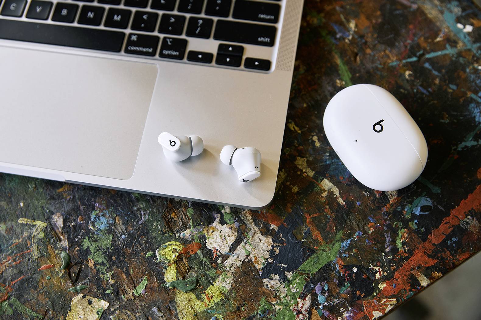 Beats Studio Buds In Ear Kopfhörer Bluetooth® Stereo Weiß Noise Cancelling, Mikrofon-Rauschunterdrückung Ladecase