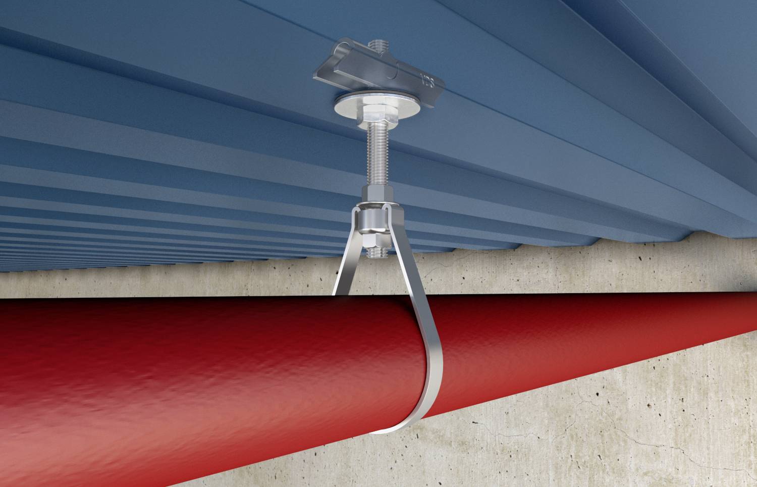 Metallbügel hält ein rotes Rohr an einer blauen Metalldecke. Die Halterung ist mit einer Schraube befestigt.