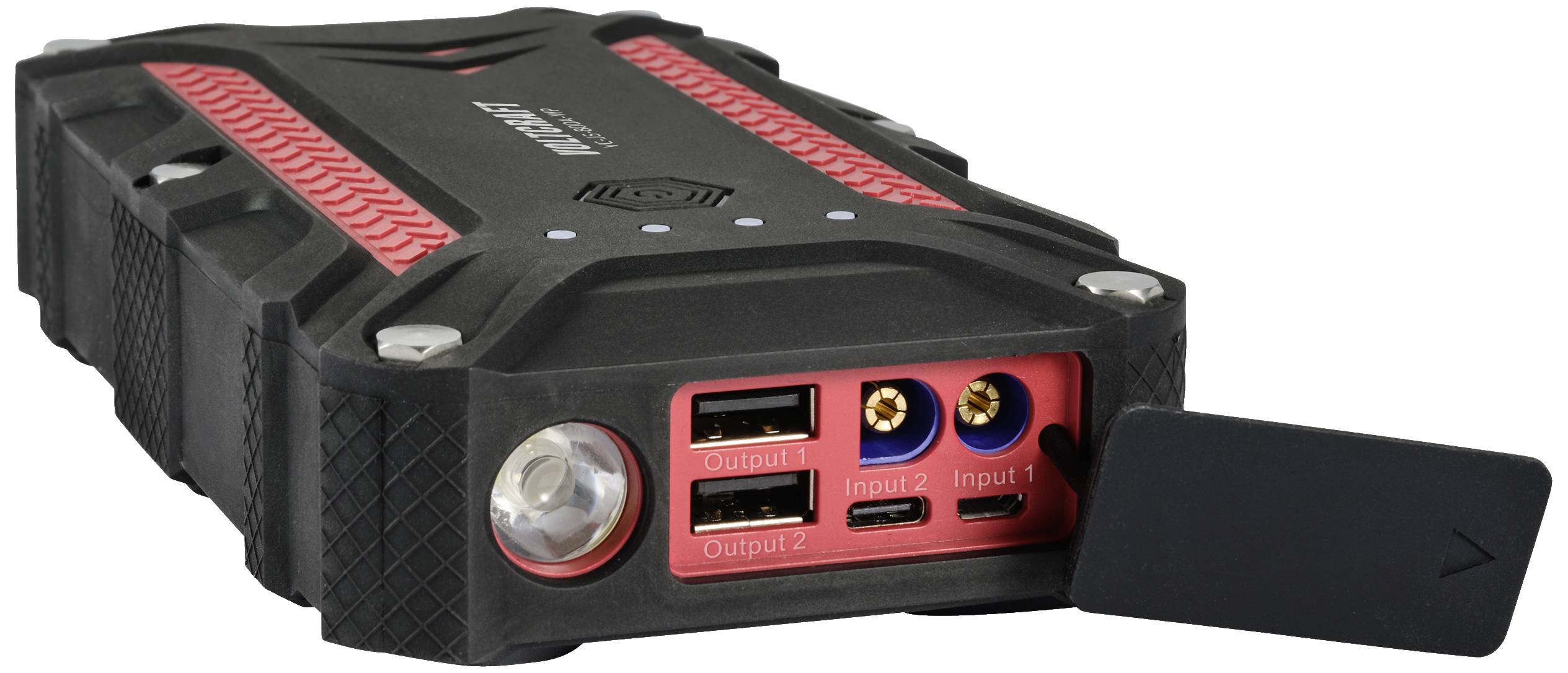 Eine schwarze tragbare Powerbank mit rot markierten Anschlüssen für Input und Output sowie einer kleinen Taschenlampe an der Seite.