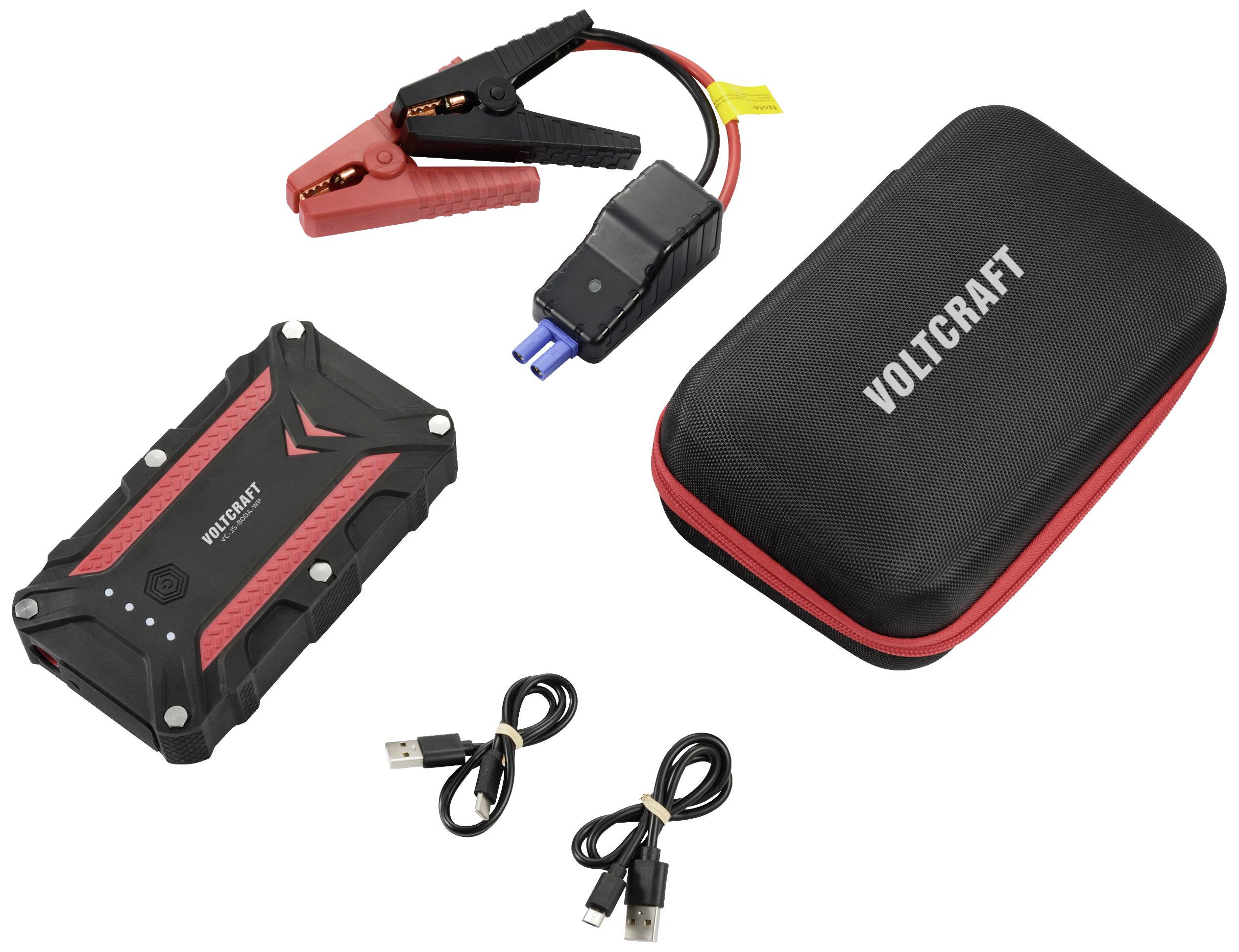 Starthilfegerät-Set bestehend aus einem tragbaren Ladegerät, Überbrückungskabeln, USB-Kabeln und einer schwarzen Schutztasche.