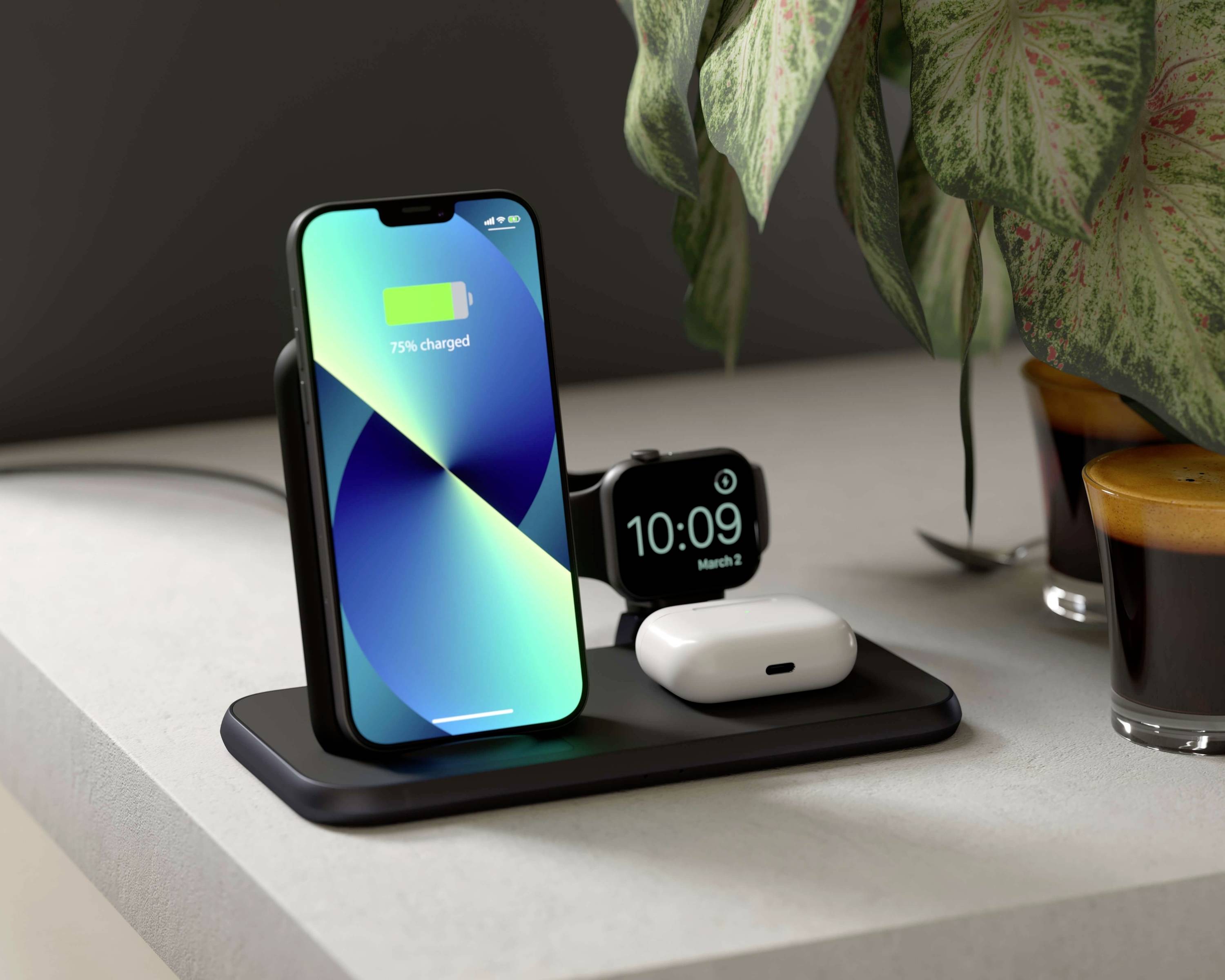 ZENS Induktions-Ladegerät Aluminium Series 4 in 1 Stand Wireless Charger + Watch ZEDC15B/00 Ausgänge Induktionslade-Standard