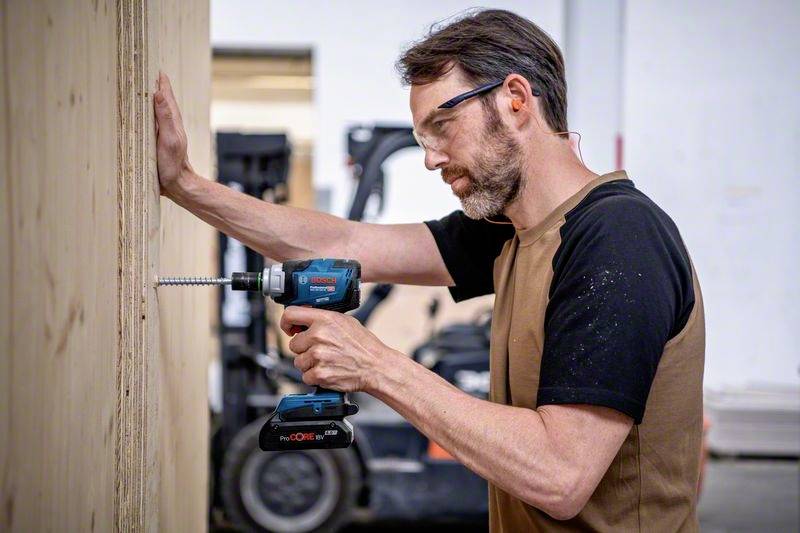 Bosch Professional GDS 18V-330 HC solo 06019L5001 Akku-Schrauber, Akku-Drehschlagschrauber 18 V Li-Ion ohne Akku, ohne Ladegerät, inkl. Koffer, ink