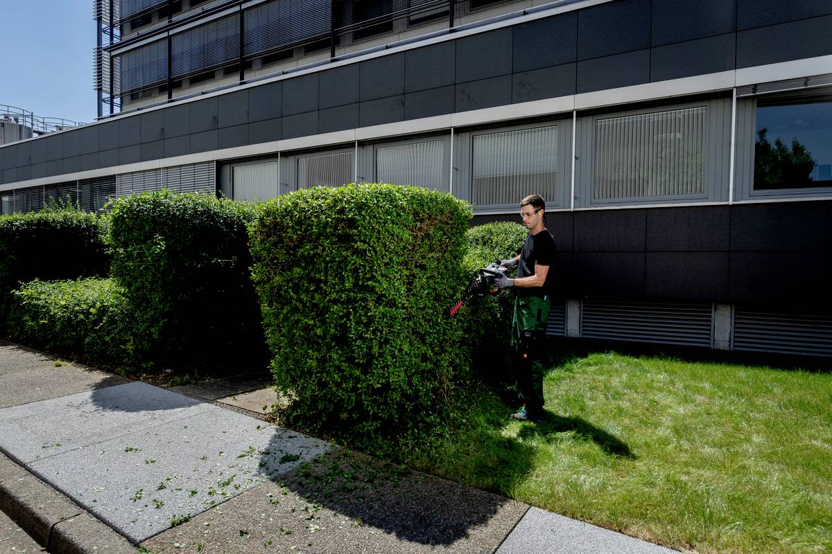 Metabo HS 18 LTX BL 55 Akku Heckenschere ohne Akku, ohne Ladegerät 1080mm