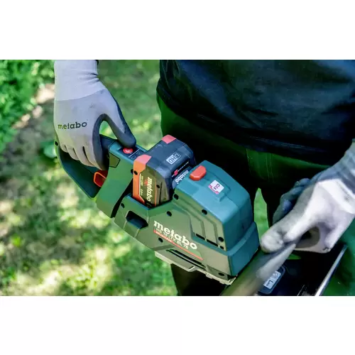 Metabo HS 18 LTX BL 55 Akku Heckenschere ohne Akku, ohne Ladegerät 1080mm Metabo HS 18 LTX BL 55 Akku Heckenschere ohne Akku, ohne Ladegerät 1080mm