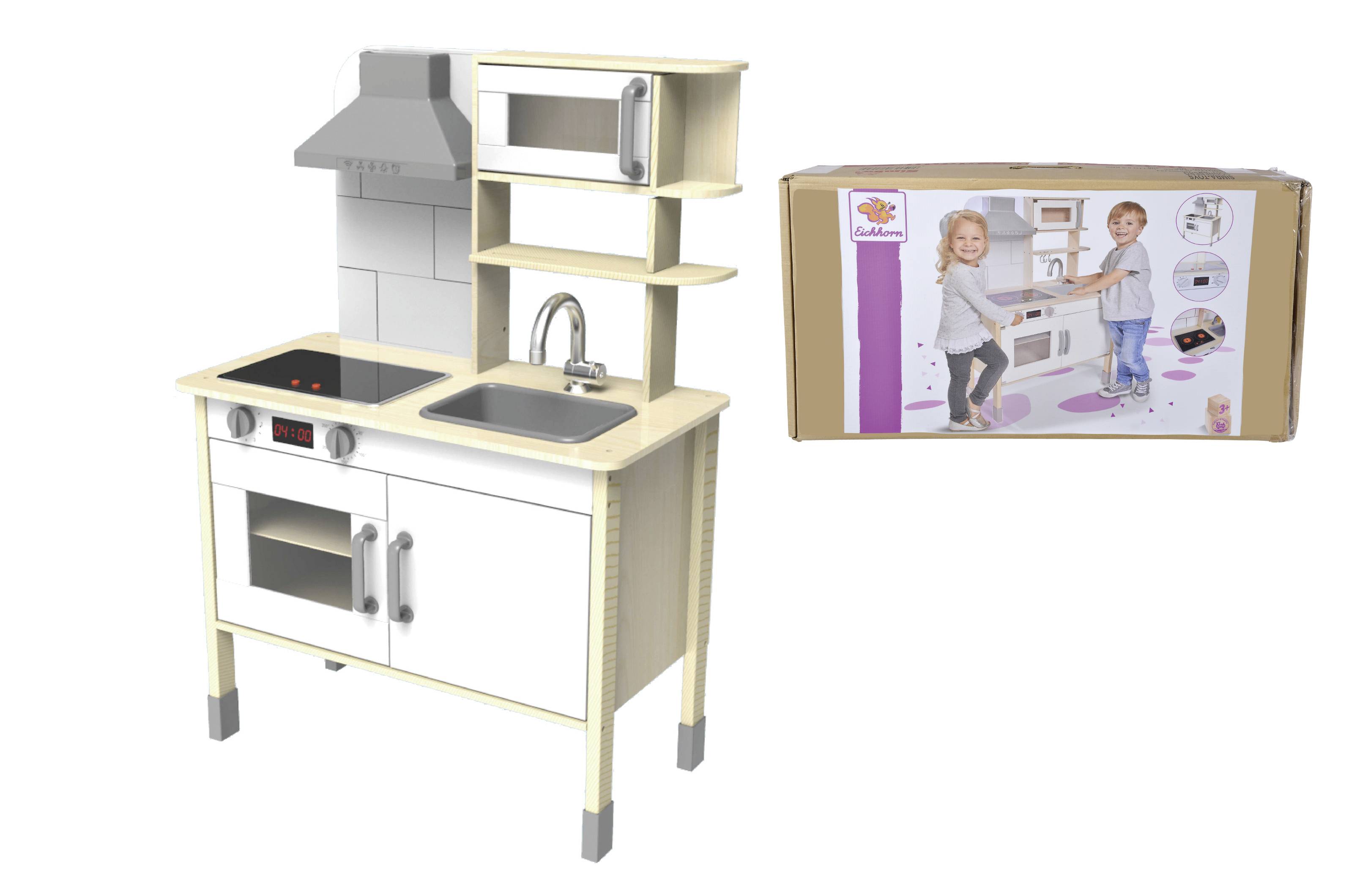 Spielzeugküche mit Herd, Spüle, und Regal. Auf der Verpackung: zwei Kinder spielen damit, demonstriert die Küchenfunktionen.