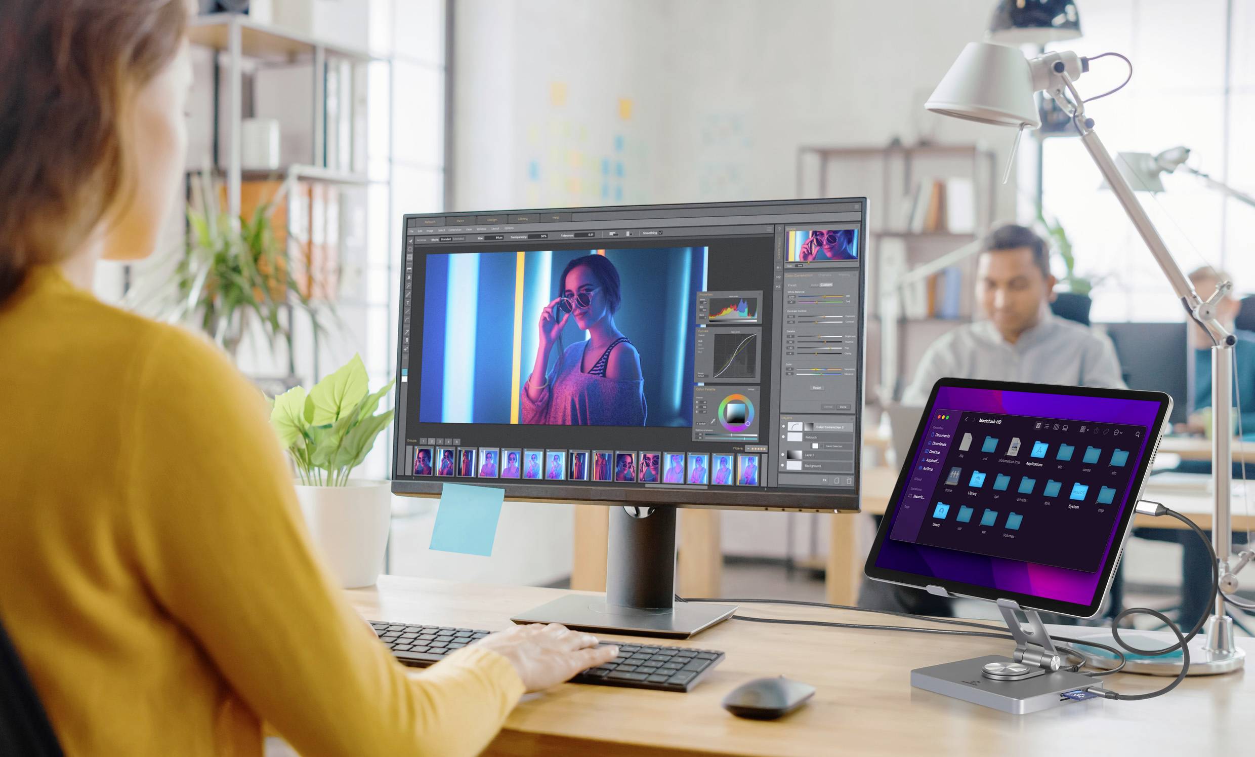 Renkforce USB-C® Dockingstation RF-TD9in1-001 Passend für Marke Dockingstations: Universal integrierte Halterung