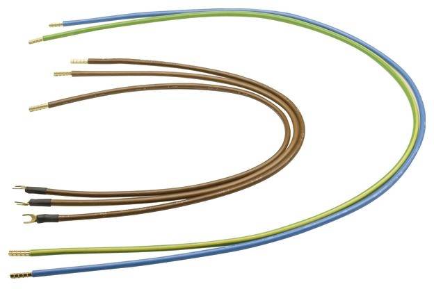 Mehrere bunte elektrische Kabel: drei in Braun, zwei in Grün-Gelb. Eignen sich zur Stromverkabelung oder für elektrische Installationen.