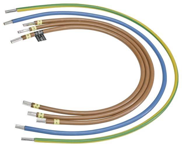 Mehrere elektrische Kabel in den Farben Braun, Blau und Gelb-Grün sind koaxial gebogen und auf weißem Hintergrund angeordnet.