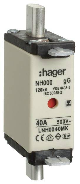 Ein NH-Sicherungseinsatz der Marke Hager, Typ NH000, mit den Spezifikationen 40A, 500V, 120kA. Zertifikate VDE 0636-2, IEC 60269-2.