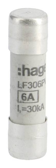 Eine zylinderförmige Sicherung mit der Aufschrift 'Hager LF306PV 6A I=30kA'. Sie ist zur Überstromsicherung in elektrischen Geräten geeignet.