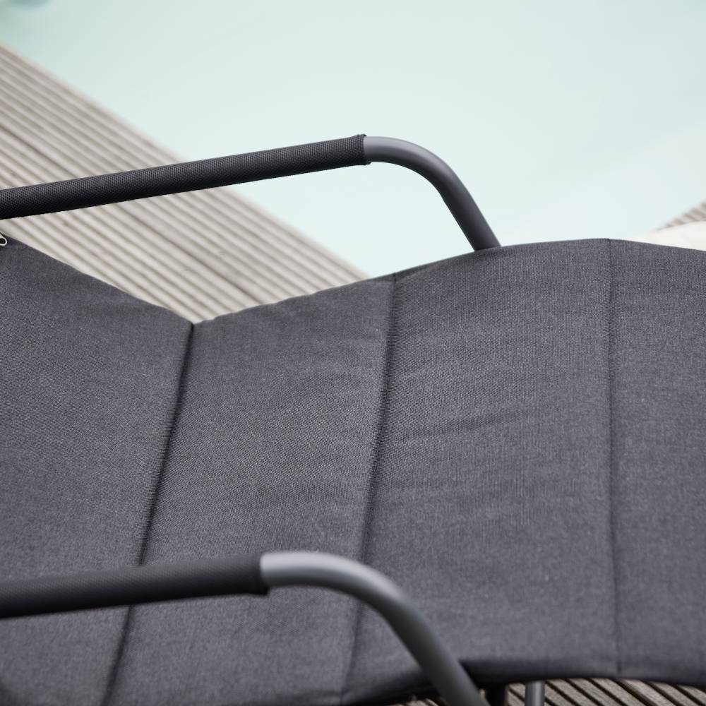 Siena Garden N46115 Aliano Black Schaukelliege mit Kissen