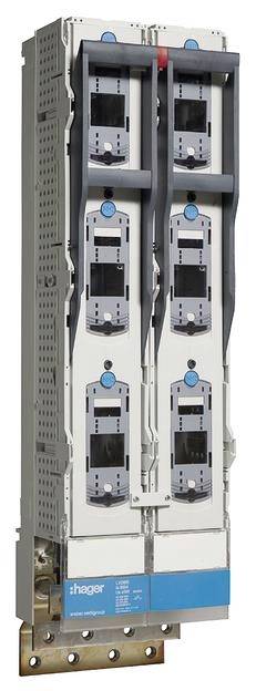 Elektrischer Verteilerkasten von Hager mit mehreren Sicherungsautomaten in einem rechteckigen Gehäuse.