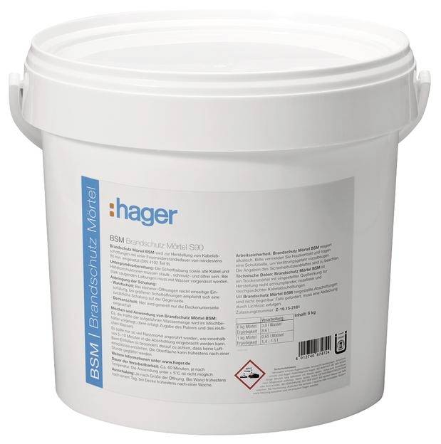 Eimer mit dem Aufdruck 'Hager BSM Brandschutz Mörtel'. Enthält Sicherheits- und Anwendungsinformationen auf der Vorderseite.