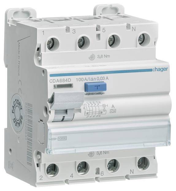 Ein vierpoliger FI-Schutzschalter von Hager mit der Beschriftung 'CDA684D 100 A/0,03 A'. Geeignet für den Schutz elektrischer Anlagen.
