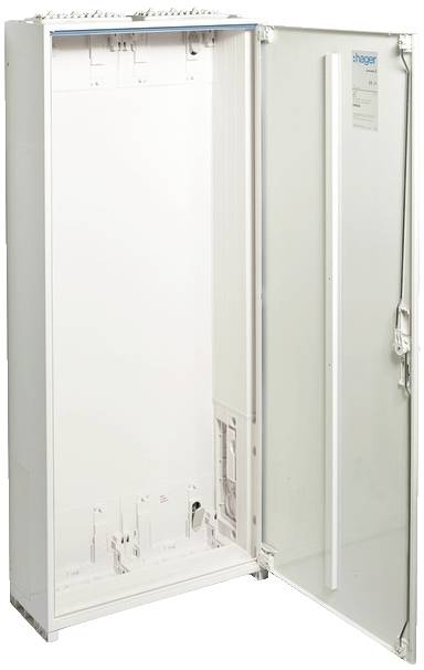 Ein leerer, geöffneter Elektroschrank mit transparentem Türpanel, geeignet für die Verkabelung und Installation von elektrischen Komponenten.