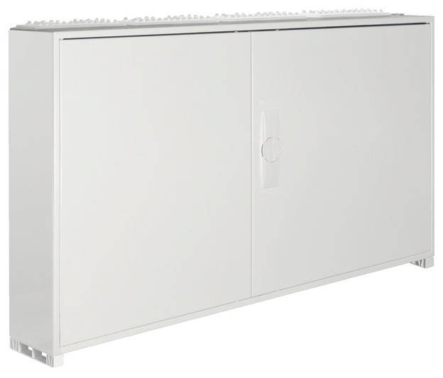 Ein weißer, rechteckiger Metallschrank mit Türen, geeignet zur Aufbewahrung oder als Verteilerschrank in Haushalten oder Büros.