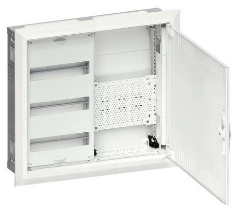 Geöffneter Elektroschaltkasten mit mehreren Ablagefächern und einem perforierten Bereich, auf einer weißen Hintergrundwand montiert.