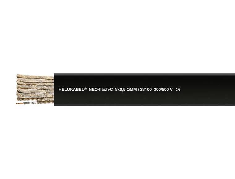Querschnitt eines schwarzen Kabels mit der Aufschrift 'HELUKABEL NEO-flach-C 8x0,5 QMM / 28100 300/500 V CE', zeigt Kupferlitzen.