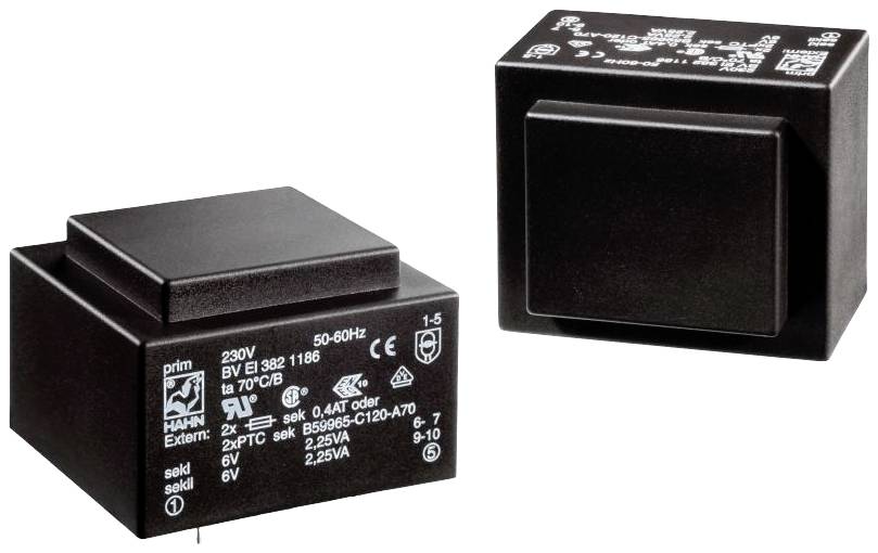 Zwei schwarze Transformatoren mit technischen Spezifikationen auf der Oberfläche, geeignet für elektrische Anwendungen bei 230V, 50-60Hz.