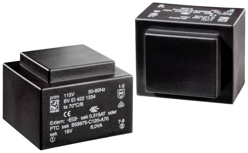Zwei schwarze Transformatoren mit technischen Spezifikationen aufgedruckt; Primärspannung 115V, 50-60Hz, Sekundärspannung 18V, 6,0VA.