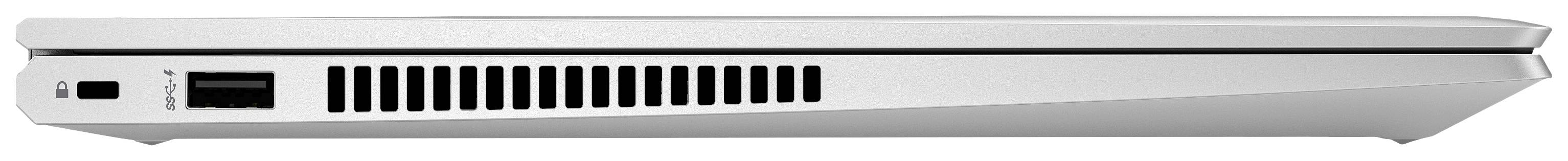 Seitenansicht eines geschlossenen Laptops, betont Lüftungsschlitze links neben einem USB-Anschluss, vor weißem Hintergrund.