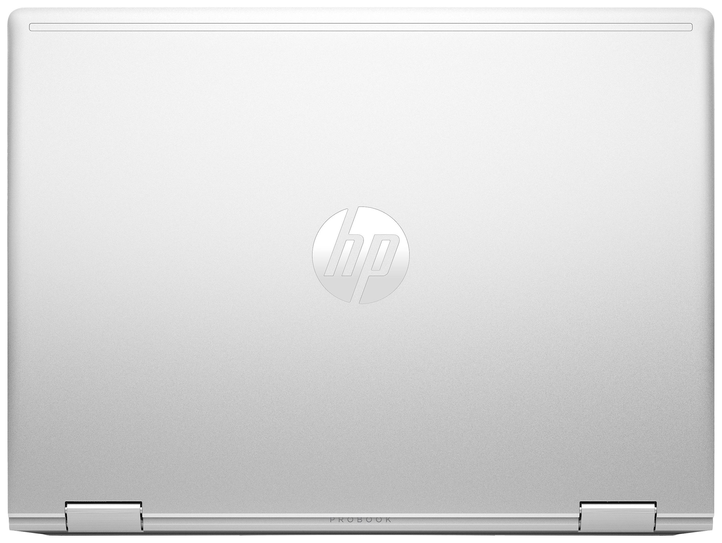 Ein silberner Laptop mit geschlossenem Deckel, auf dem das HP-Logo zentriert zu sehen ist.