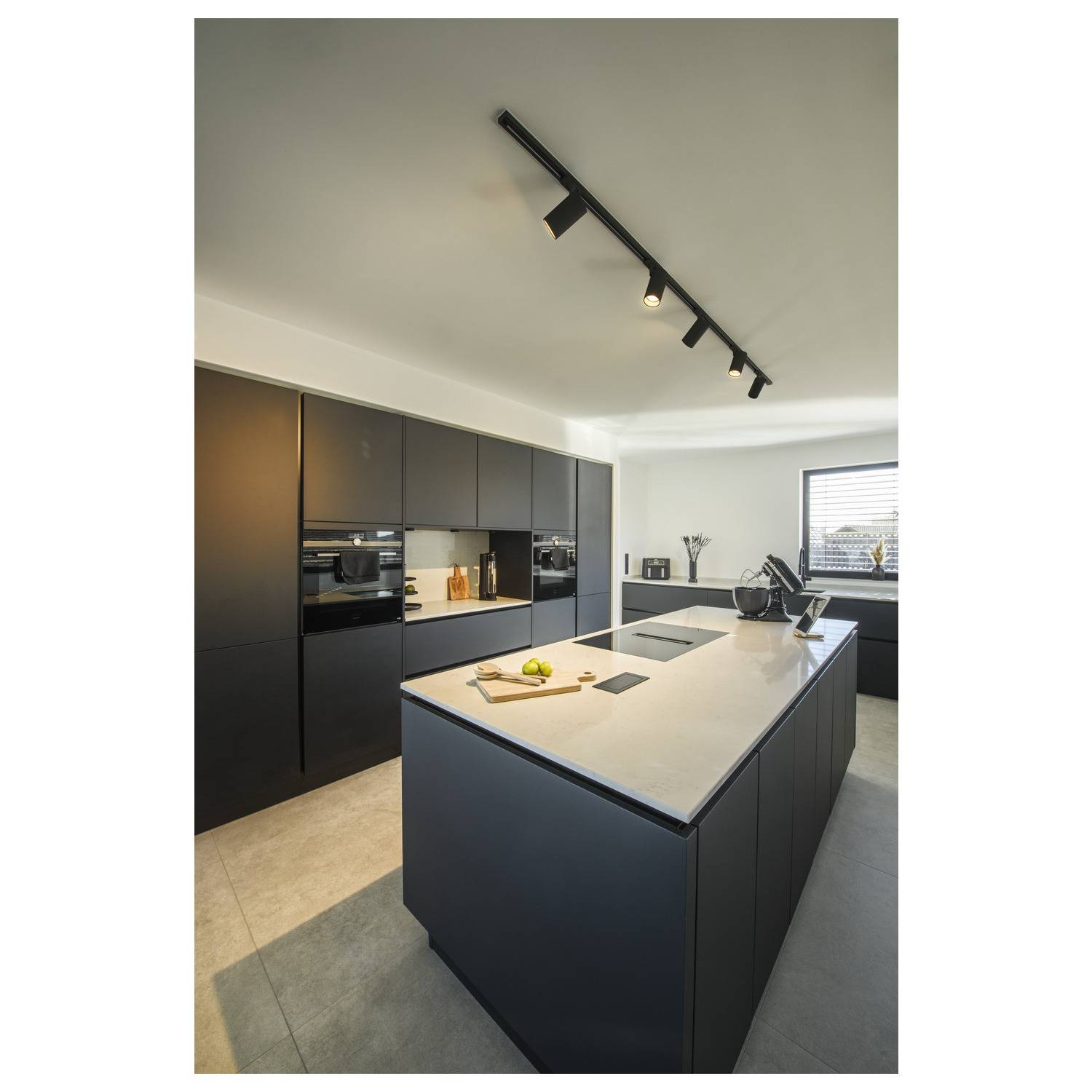 SLV ASTO TUBE Niedervolt-Schienensystem-Leuchte 1phasig GU10 10W Schwarz