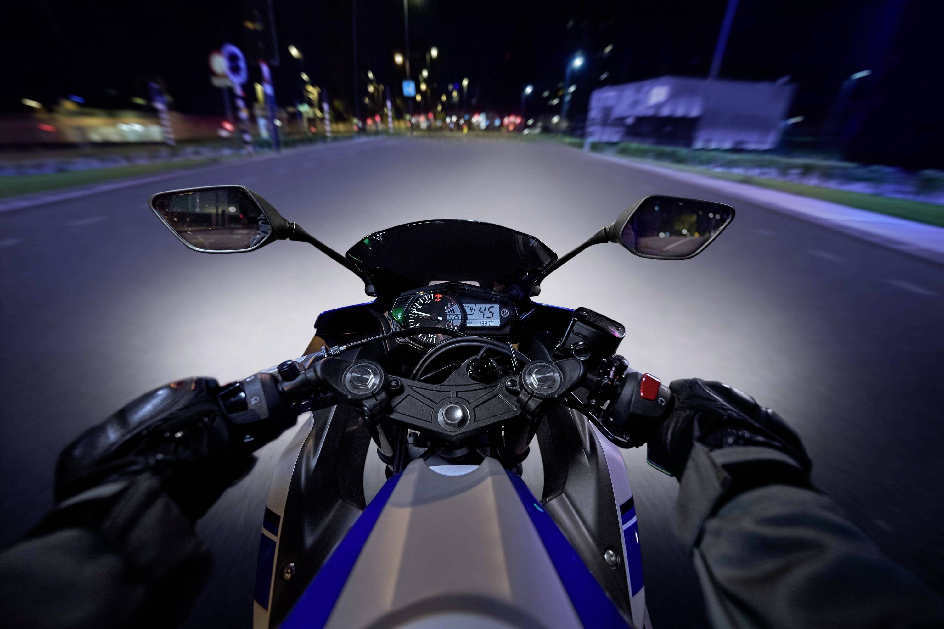 Philips Automotive 12972RGTBW Halogen Leuchtmittel RacingVision H7 55W 12V