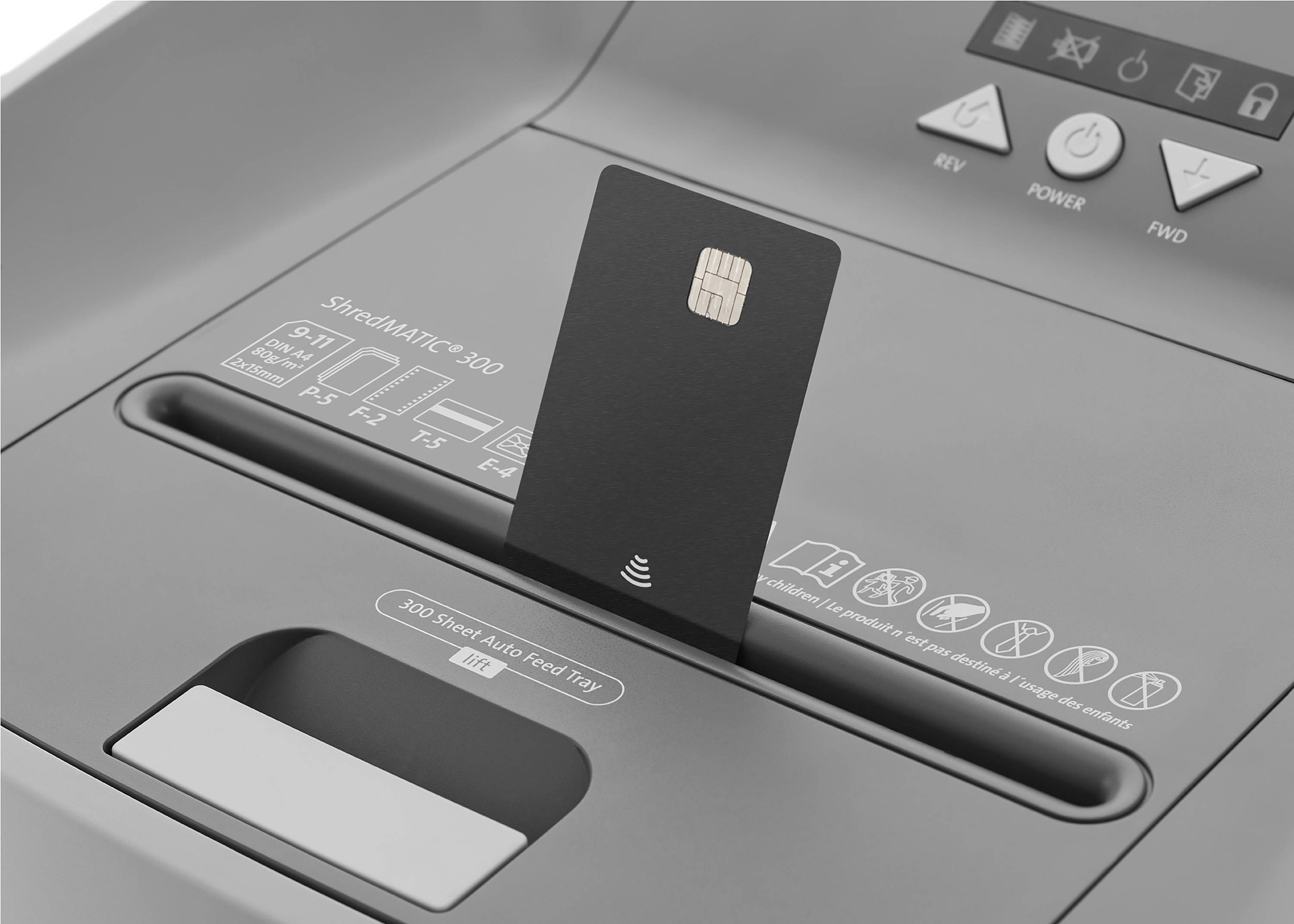 Dahle ShredMATIC 300 P5 Aktenvernichter 300 Blatt Partikelschnitt 2 x 15mm P-5 40l Vernichtet auch Büroklammern, Kreditkarte