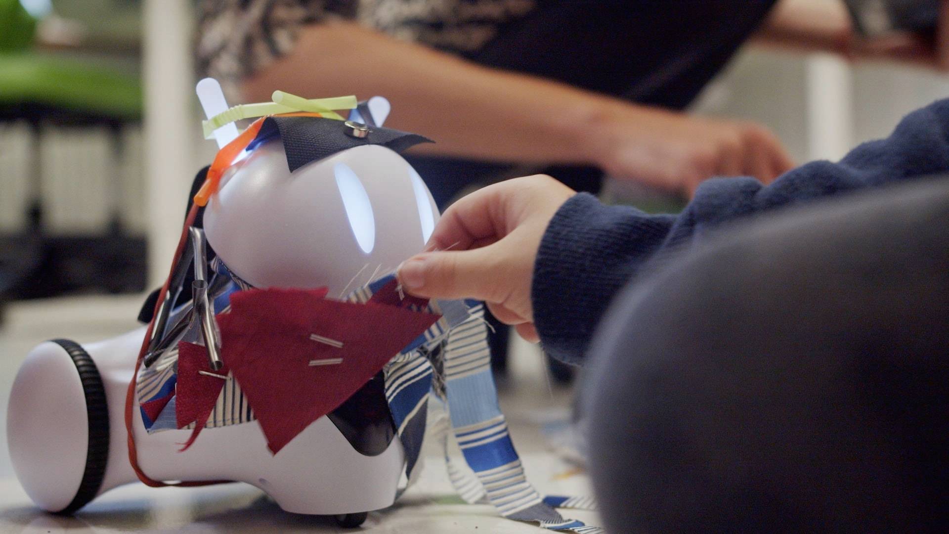 Photon Roboter Fertiggerät PE-UEE Umwelt & Erneuerbare Energien