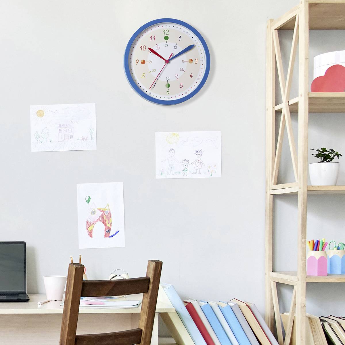 TFA Dostmann 60.3058.06.90 Quarz Wanduhr 308mm x 44mm Blau