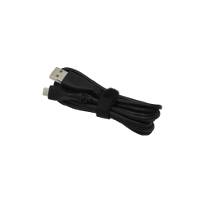 Ein zusammengerolltes schwarzes USB-Kabel, gesichert mit einem Klettband, zeigt sowohl USB-A- als auch Micro-USB-Stecker.