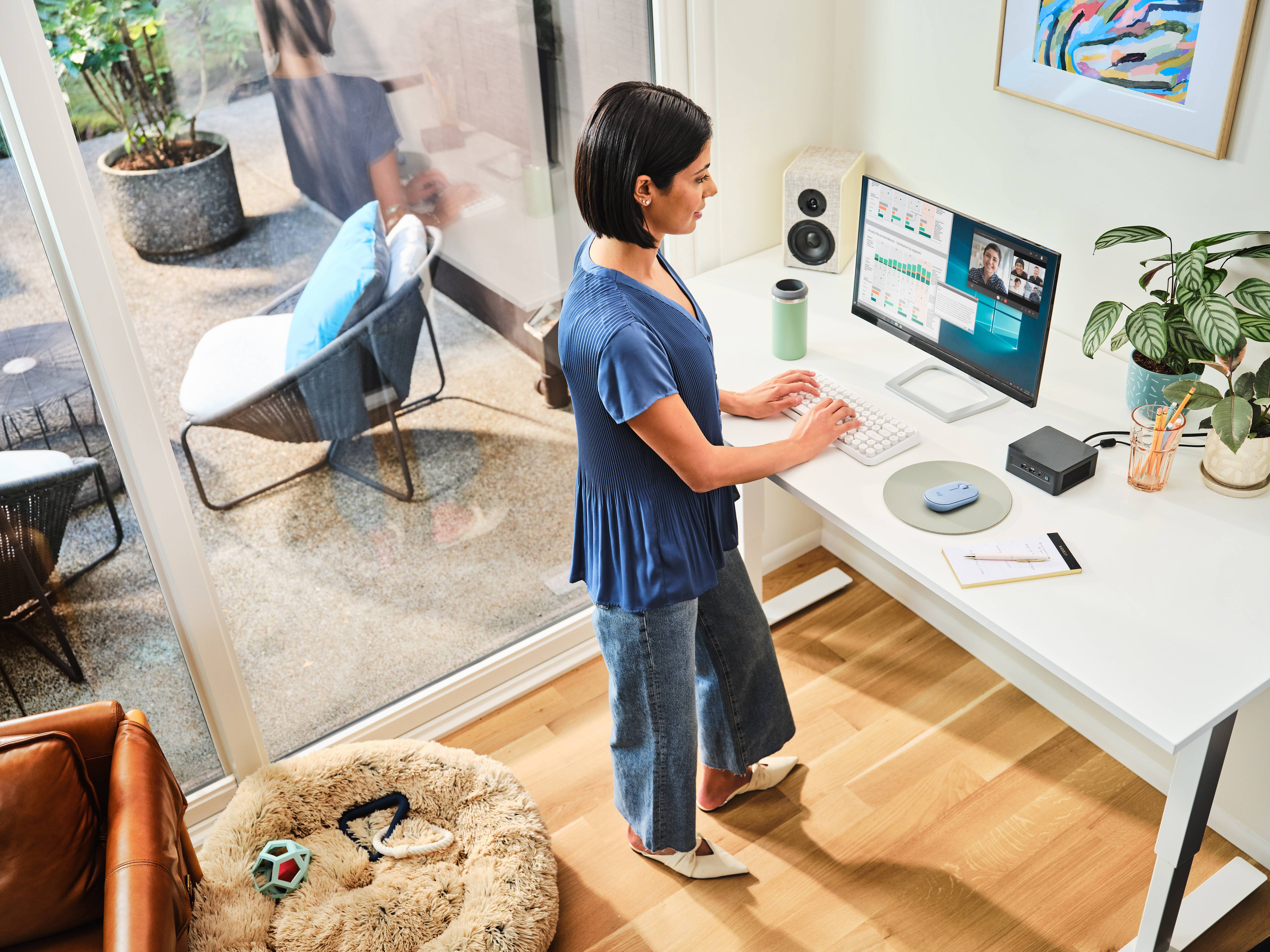 Intel Barebone NUC 12 Pro Kit NUC12WSHi7 Intel® Core™ i7 i7-1260P 4.7 GHz Intel Iris Xe Graphics FreeDOS RNUC12WSHI70002