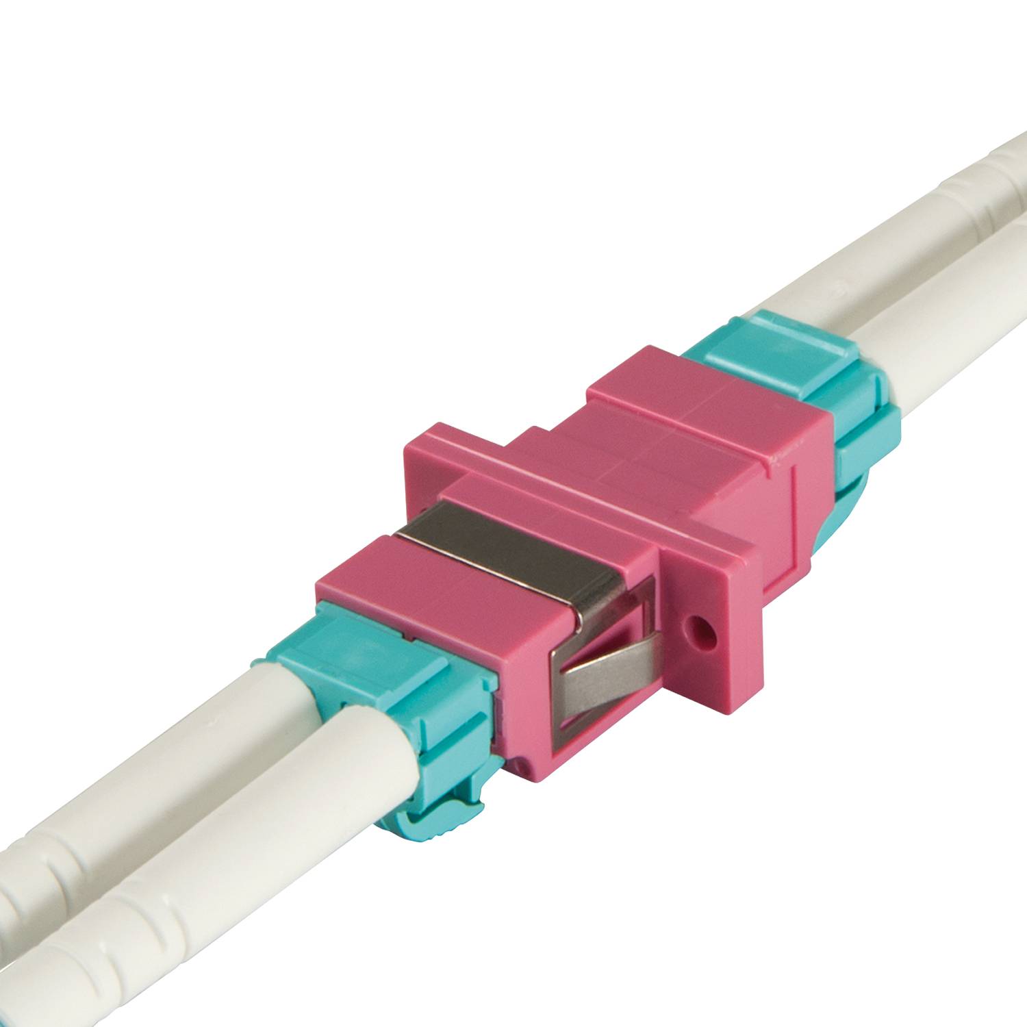 Ein pinkfarbener faseroptischer Verbinder mit blauen Einsätzen verbindet zwei weiße Kabel.