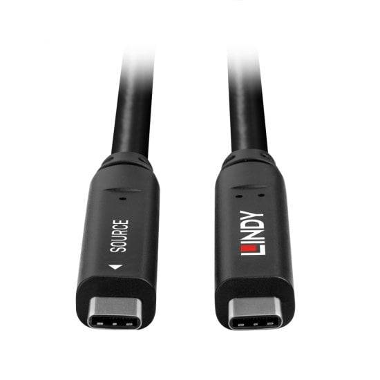 Zwei USB-C-Kabelstecker mit schwarzem Gehäuse. Einer ist mit 'SOURCE' beschriftet, der andere trägt das 'LINDY'-Logo.