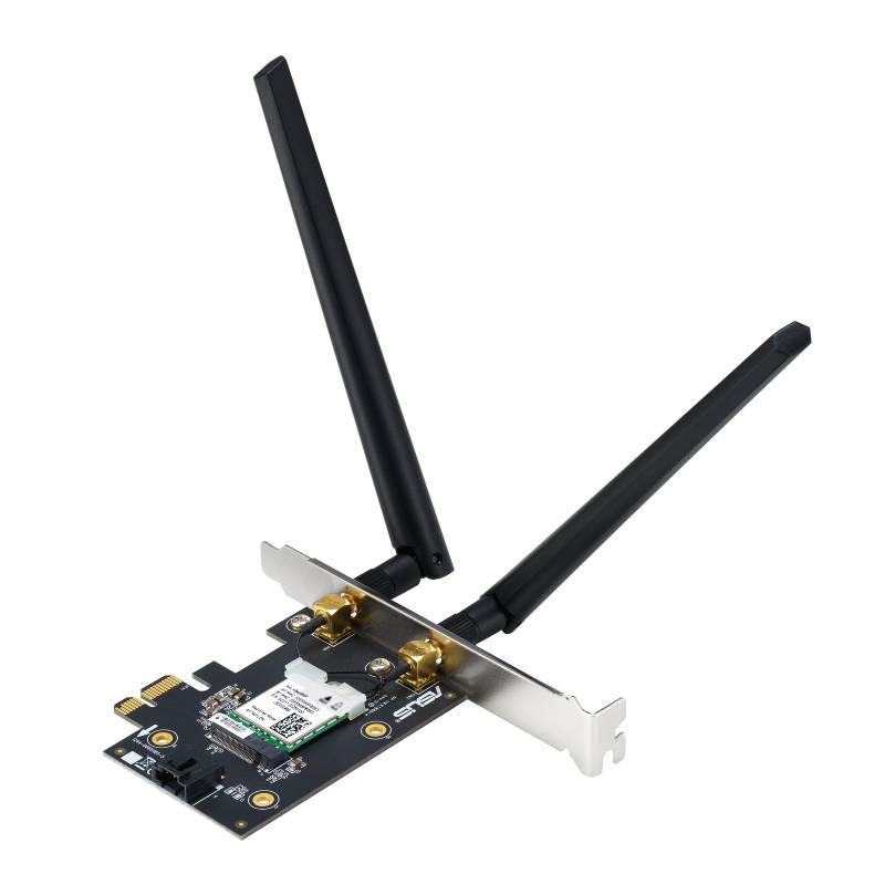 Eine drahtlose Netzwerkkarte mit zwei Antennen, montiert auf einer Metallhalterung, geeignet für Desktop-PCs zur WLAN-Verbindung.