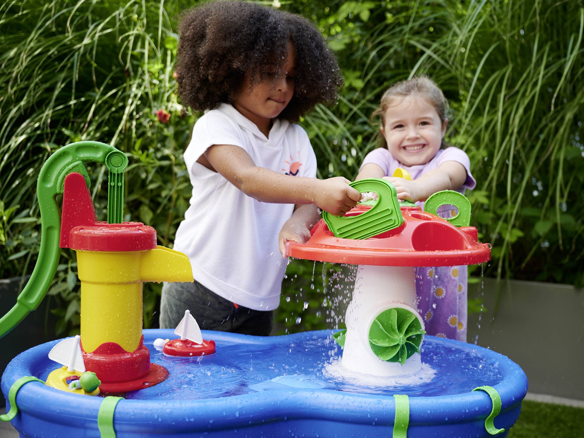 AquaPlay Wassertisch mit Schlauchanschluss