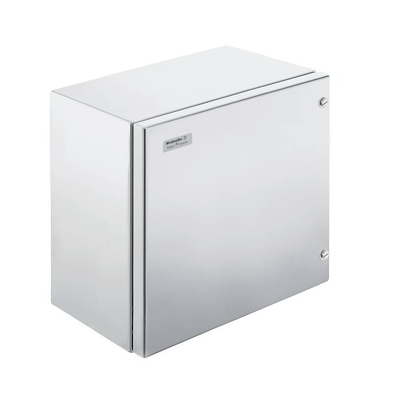 Silberner, rechteckiger Metallschrank mit glänzender Oberfläche und zwei sichtbaren Befestigungsschrauben auf der rechten Seite.