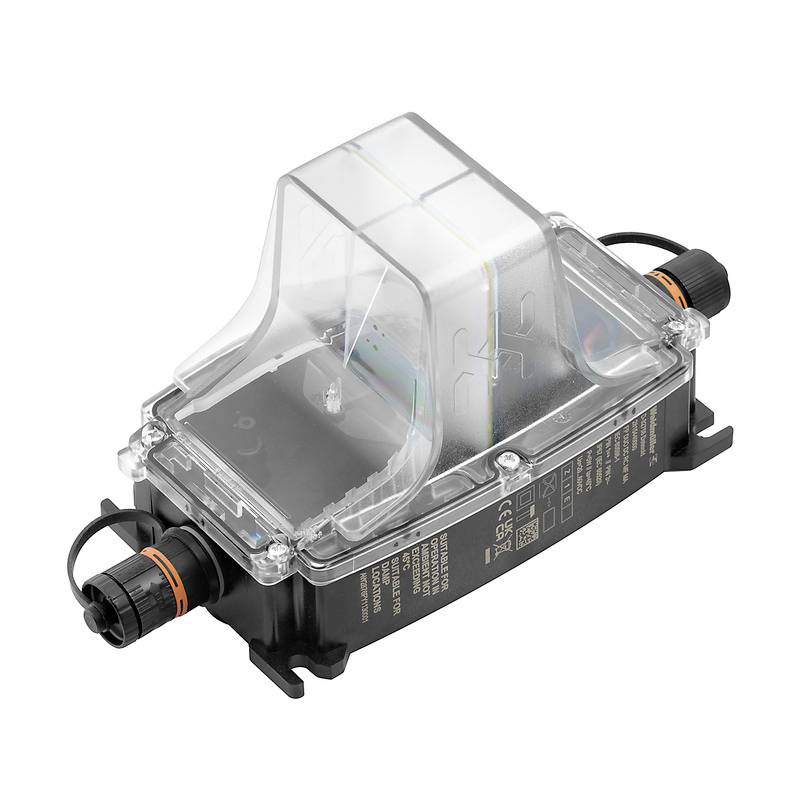 Eine transparente, wetterfeste elektrische Verteilerbox mit abgedichtetem Deckel und Kabelanschlüssen, zur sicheren Verbindung und Schutz.
