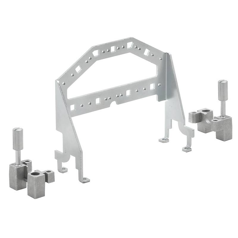 Ein Metallhalterungssystem mit silbernem Finish, geeignet zur Befestigung schwerer Geräte, bestehend aus einem Hauptträger und Befestigungselementen.