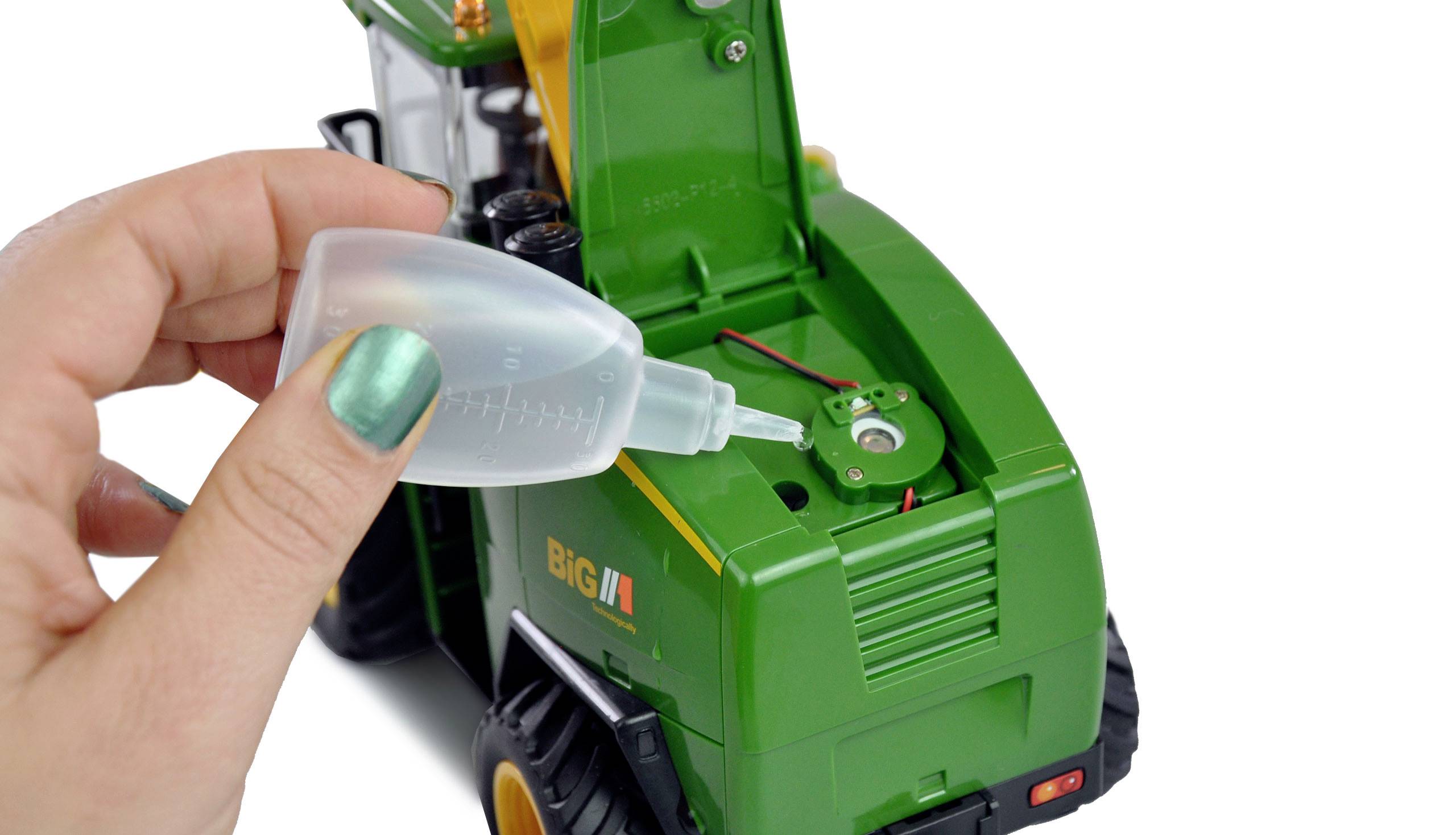 Amewi 1:24 RC Einsteiger Funktionsmodell Landwirtschaftsfahrzeug inkl. Akku und Ladekabel